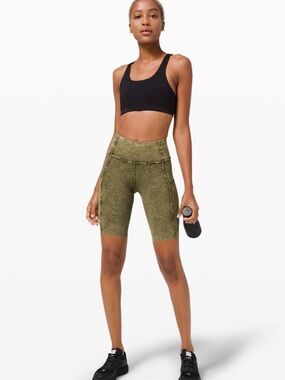 Lululemon fast and free Bike Shorts size 4